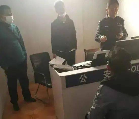 男子發尋母視頻被警方批評教育