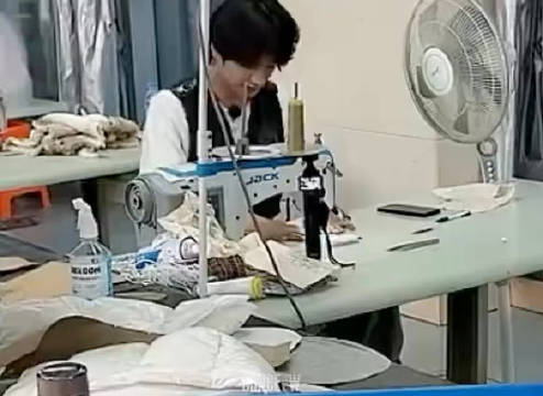 《進廠吧兄弟》已經開始踩縫紉機了