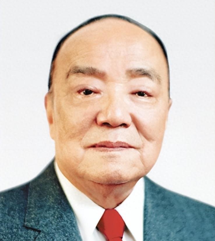 我軍為何要新組建三所軍事院校