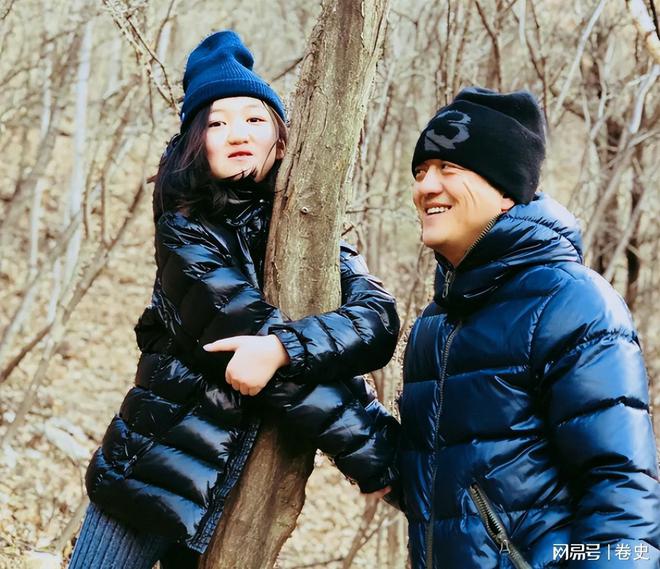 李亞鵬妻子自曝沒錢 從大平層換小房