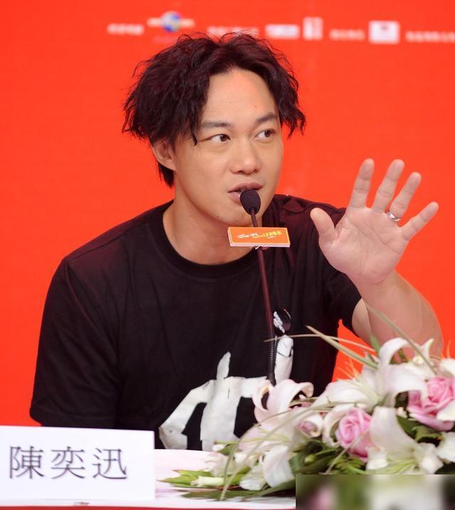 陳奕迅確診新冠