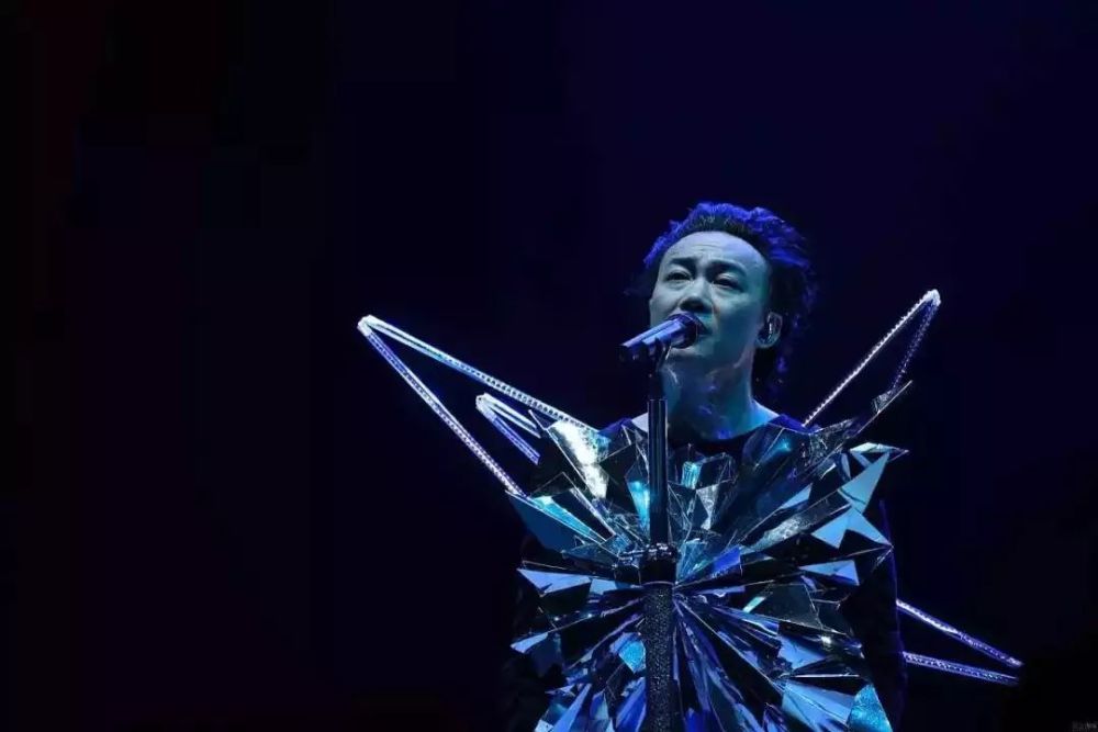陳奕迅確診新冠 演唱會(huì)延期
