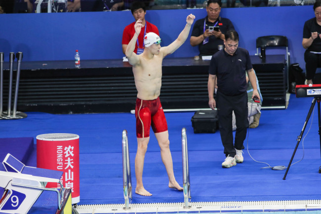 潘展樂解鎖10歲愿望戰勝孫楊