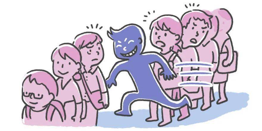 翻欄插隊被民警薅回