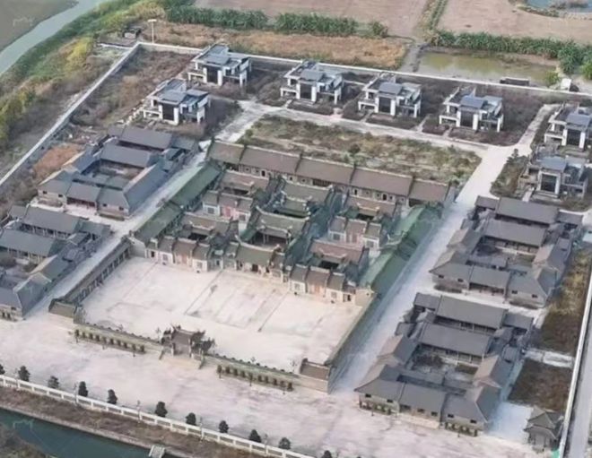 潮汕10億天價(jià)違建房主是什么背景