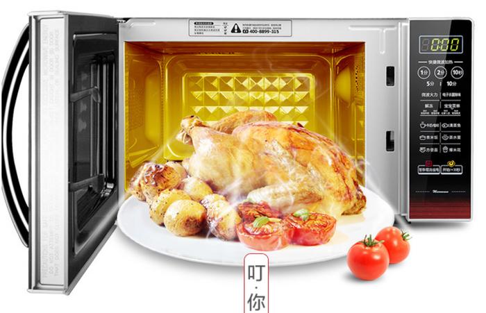 搶微波爐熱飯 是打工人的世界大戰