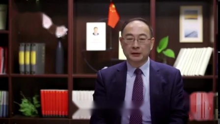 黃仁勛:全球一半AI人才都是中國人