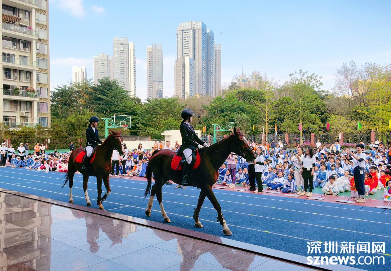 高校運動會馬術表演公主禮