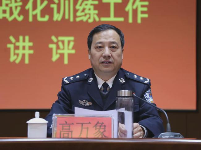 四川省公安廳長被查