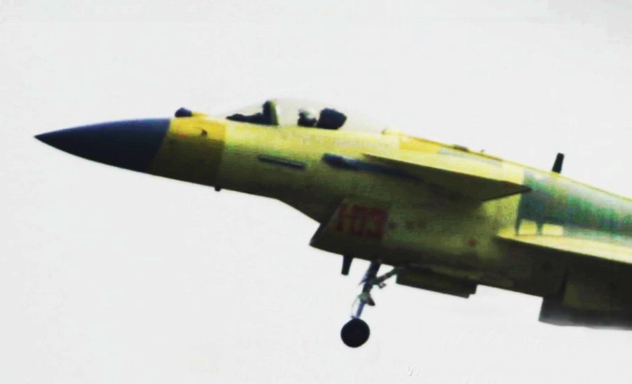 央視爆料空戰(zhàn)實(shí)現(xiàn)“A鎖B射C導(dǎo)”