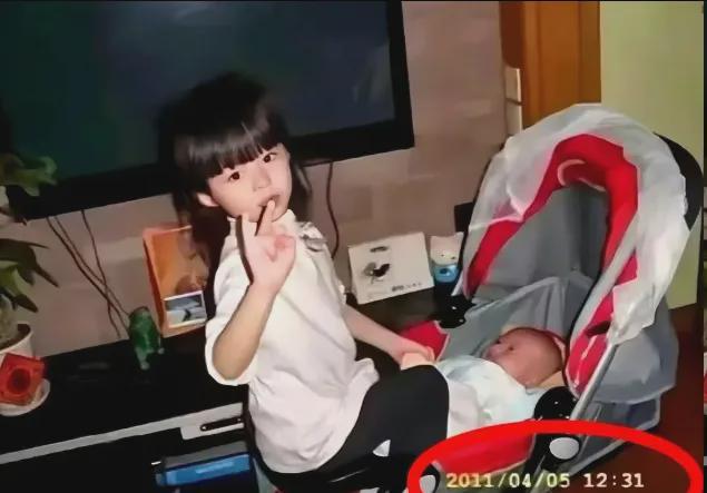 黃楊鈿甜父親涉故意隱瞞違法生二孩
