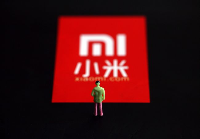 震驚！美國為何遲遲不制裁小米？背后真相令人意外！