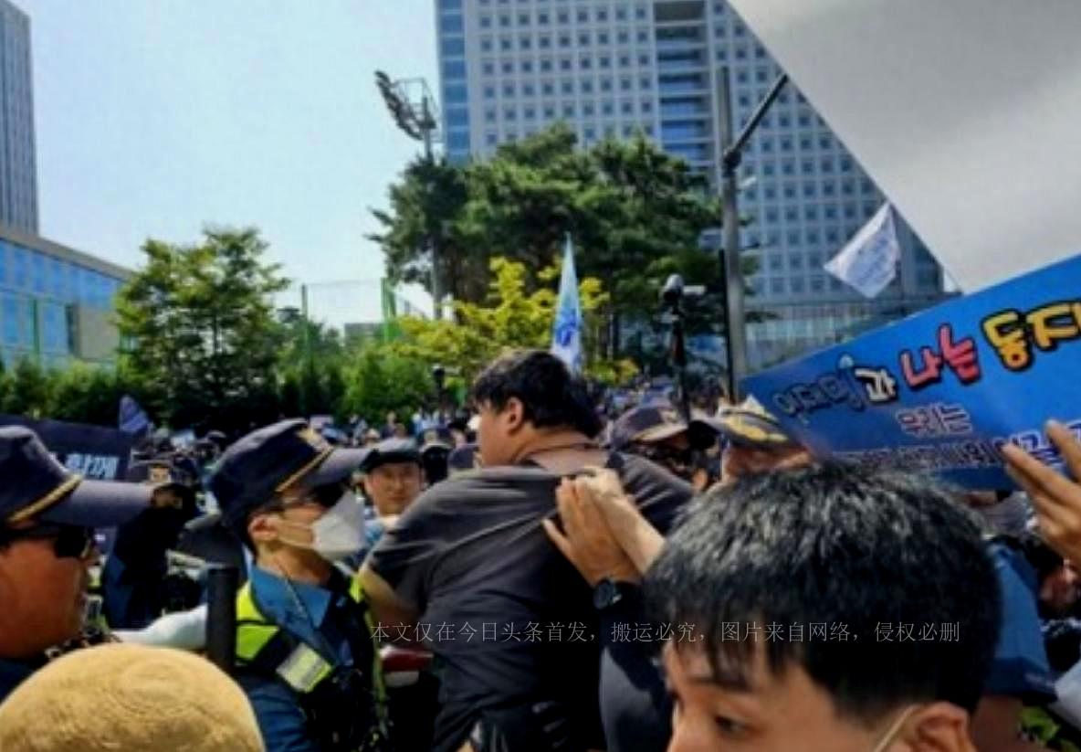 震驚！大V爆料李在明若敗選或將面臨牢獄之災，政治風暴一觸即發？