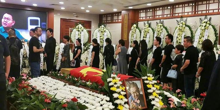 震驚！知名演員黃兆欣猝死離世，生前最后動(dòng)態(tài)曝光引熱議